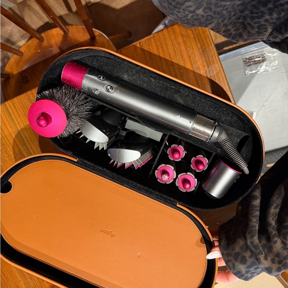 Dyson Hair Styling Set with Fuchsia and Black